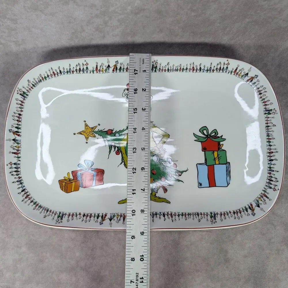 Williams Sonoma The Grinch Christmas Platter in Box with 3D Print Cookie Cutters